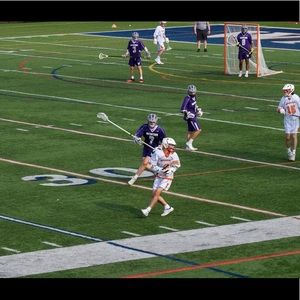 Meet your Posher, Devin